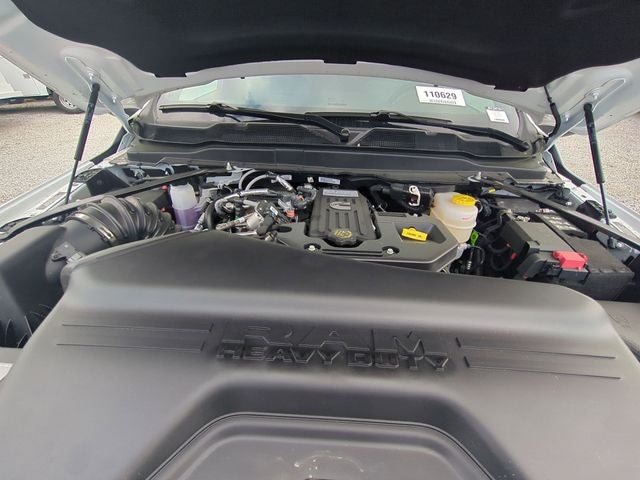 2026 RAM Ram 3500 Chassis Cab RAM 3500 TRADESMAN CREW CAB CHASSIS 4X4 60' CA