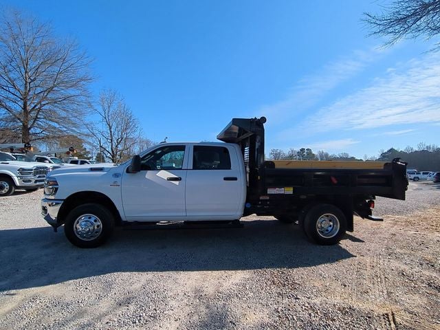 2026 RAM Ram 3500 Chassis Cab RAM 3500 TRADESMAN CREW CAB CHASSIS 4X4 60' CA