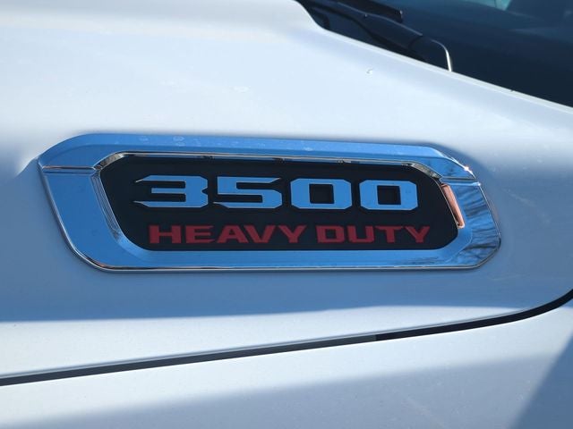 2026 RAM Ram 3500 Chassis Cab RAM 3500 TRADESMAN CREW CAB CHASSIS 4X4 60' CA