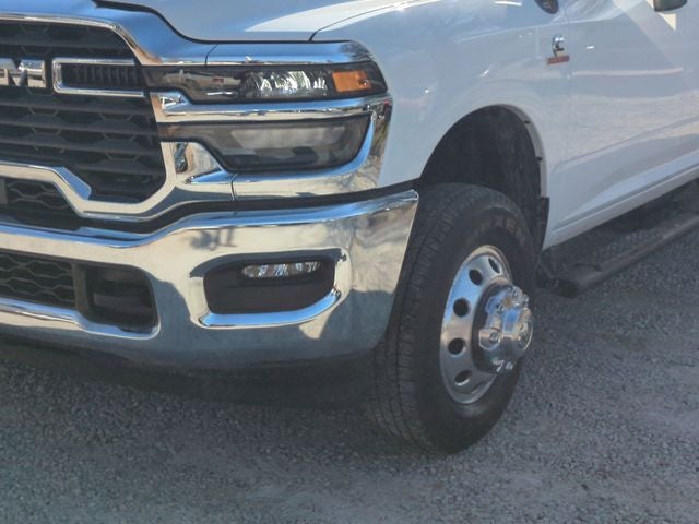 2026 RAM Ram 3500 Chassis Cab RAM 3500 TRADESMAN CREW CAB CHASSIS 4X4 60' CA