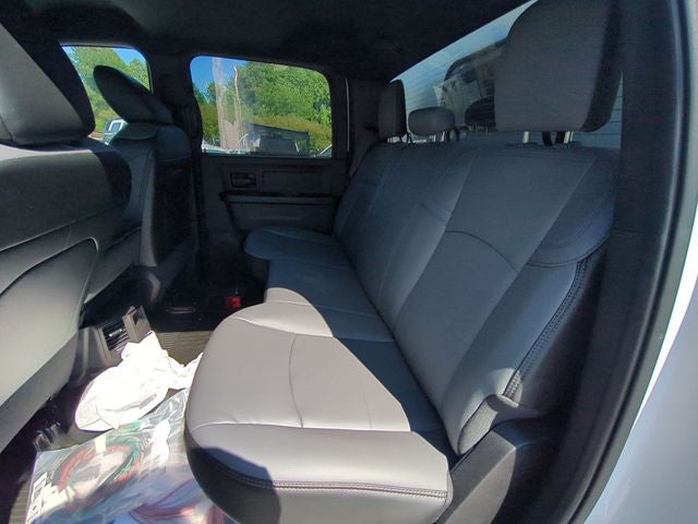 2026 RAM Ram 3500 Chassis Cab RAM 3500 TRADESMAN CREW CAB CHASSIS 4X4 60' CA