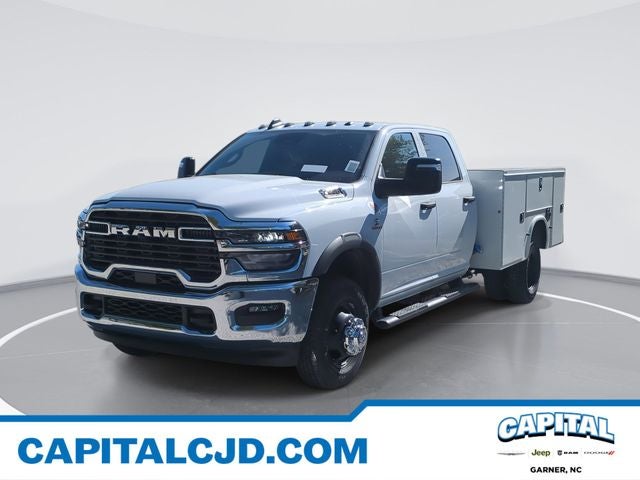2026 RAM Ram 3500 Chassis Cab RAM 3500 TRADESMAN CREW CAB CHASSIS 4X4 60' CA