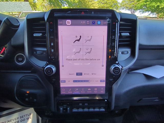 2026 RAM Ram 3500 Chassis Cab RAM 3500 TRADESMAN CREW CAB CHASSIS 4X4 60' CA