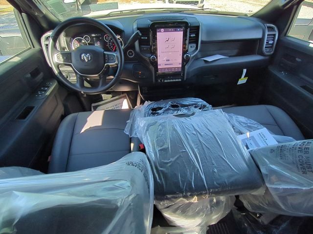 2026 RAM Ram 3500 Chassis Cab RAM 3500 TRADESMAN CREW CAB CHASSIS 4X4 60' CA