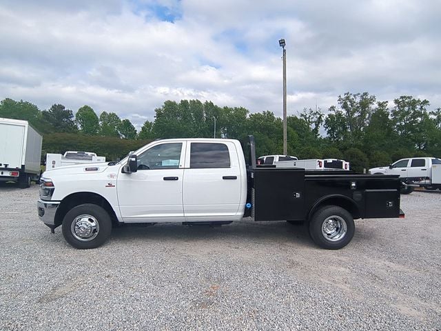 2026 RAM Ram 3500 Chassis Cab RAM 3500 TRADESMAN CREW CAB CHASSIS 4X4 60' CA
