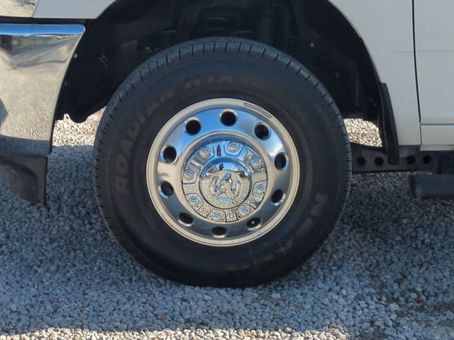 2026 RAM Ram 3500 Chassis Cab RAM 3500 TRADESMAN CREW CAB CHASSIS 4X4 60' CA