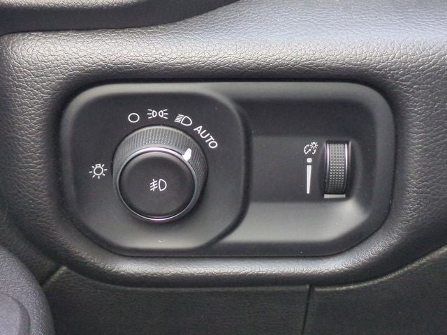 2026 RAM Ram 3500 Chassis Cab RAM 3500 TRADESMAN CREW CAB CHASSIS 4X4 60' CA