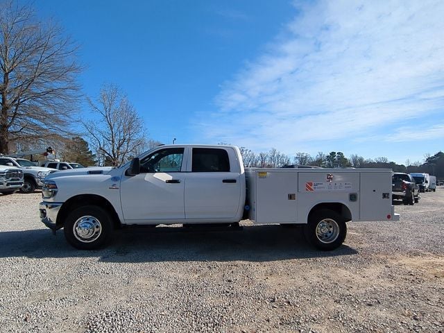 2026 RAM Ram 3500 Chassis Cab RAM 3500 TRADESMAN CREW CAB CHASSIS 4X4 60' CA