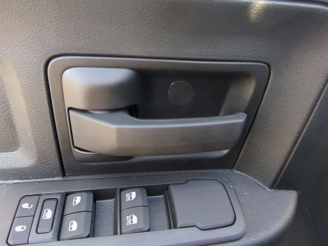 2026 RAM Ram 3500 Chassis Cab RAM 3500 TRADESMAN CREW CAB CHASSIS 4X4 60' CA