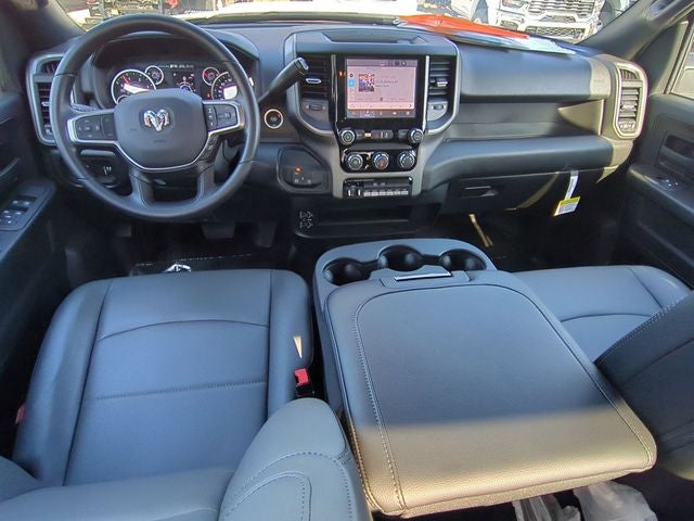 2026 RAM Ram 3500 Chassis Cab RAM 3500 TRADESMAN CREW CAB CHASSIS 4X4 60' CA