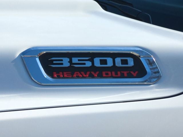 2026 RAM Ram 3500 Chassis Cab RAM 3500 TRADESMAN CREW CAB CHASSIS 4X4 60' CA