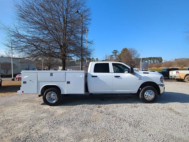 2026 RAM Ram 3500 Chassis Cab RAM 3500 TRADESMAN CREW CAB CHASSIS 4X4 60' CA