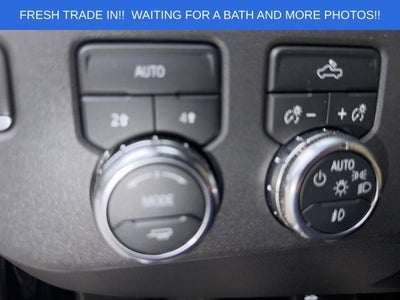 2022 GMC Sierra 1500 4WD Crew Cab Short Box Elevation