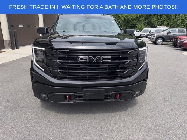 2022 GMC Sierra 1500 4WD Crew Cab Short Box Elevation