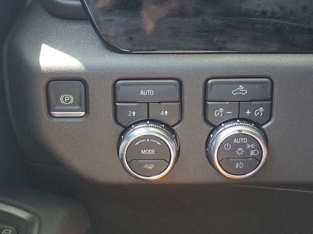 2025 GMC Sierra 1500 4WD Crew Cab Short Box Elevation with 3VL