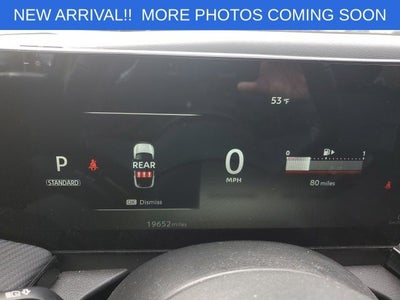 2025 Nissan Kicks SR FWD