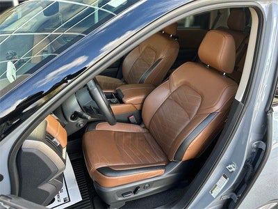 2023 Nissan Pathfinder Platinum 4WD