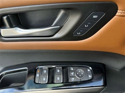 2023 Nissan Pathfinder Platinum 4WD