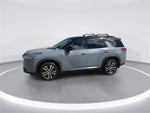 2023 Nissan Pathfinder Platinum 4WD