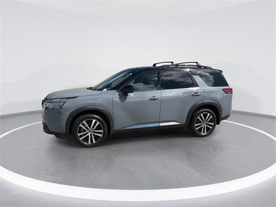 2023 Nissan Pathfinder Platinum 4WD