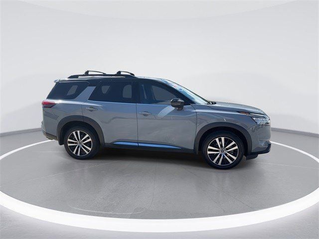 2023 Nissan Pathfinder Platinum 4WD