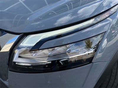 2023 Nissan Pathfinder Platinum 4WD