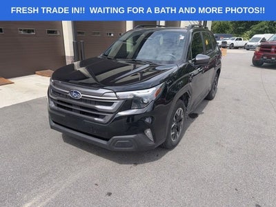 2025 Subaru Forester Premium