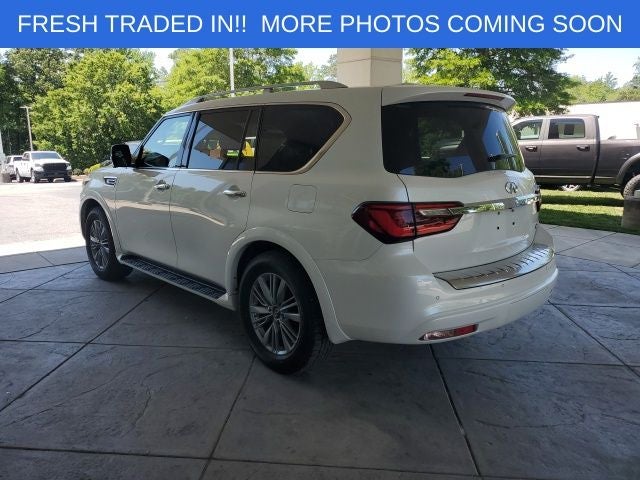 2023 INFINITI QX80 LUXE