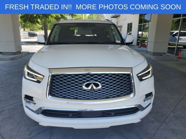 2023 INFINITI QX80 LUXE