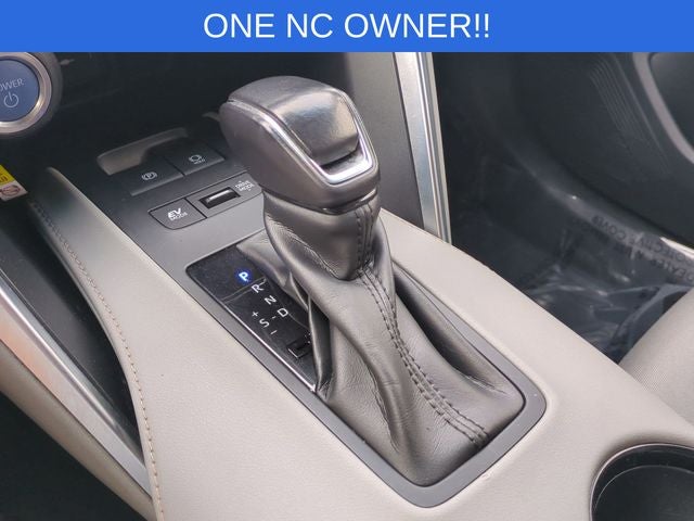 2022 Toyota Venza Base