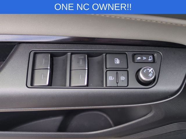 2022 Toyota Venza Base