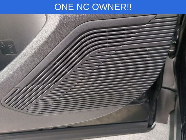 2022 Toyota Venza Base