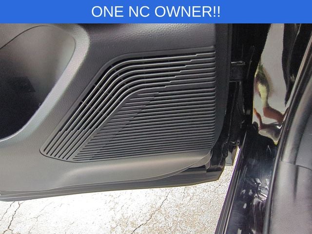 2022 Toyota Venza Base