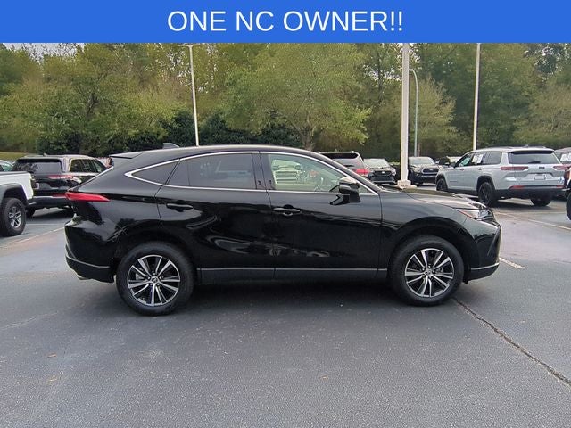 2022 Toyota Venza Base