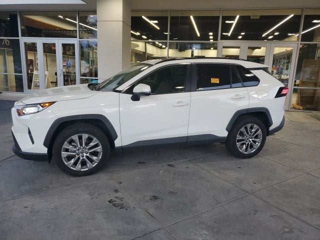 2019 Toyota RAV4 XLE Premium