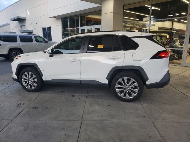 2019 Toyota RAV4 XLE Premium