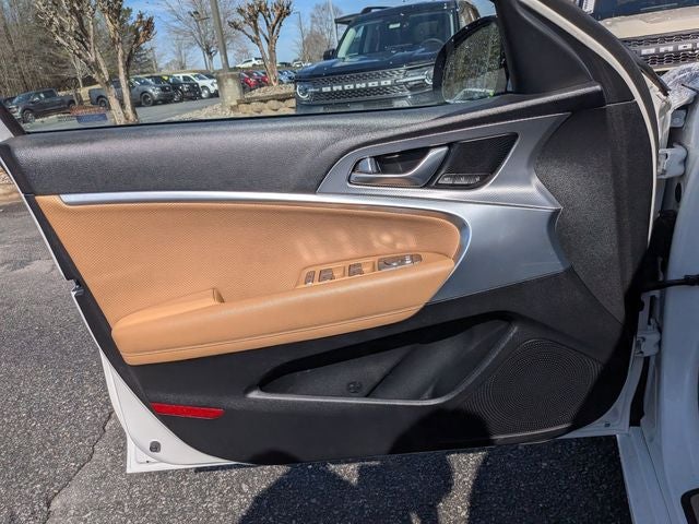 2022 Genesis G70 3.3T AWD