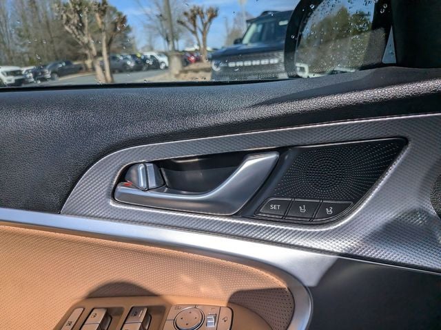 2022 Genesis G70 3.3T AWD