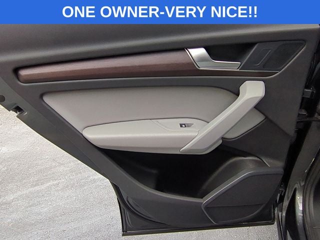 2022 Audi Q5 Premium 55 TFSI e S line quattro S tronic