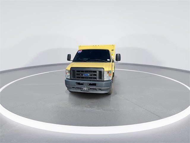 2022 Ford E-450SD Base DRW