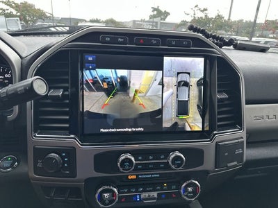 2022 Ford F-250SD Lariat
