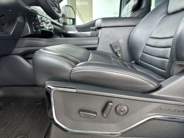 2025 Ford F-350SD Platinum