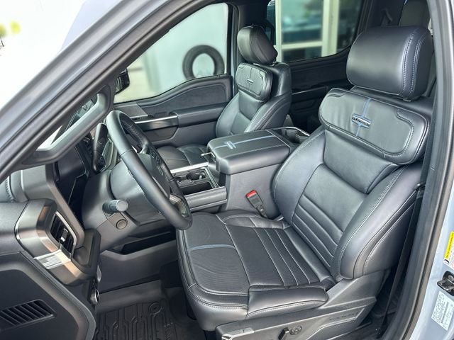 2025 Ford F-350SD Platinum