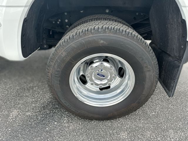 2024 Ford F-350SD Lariat DRW