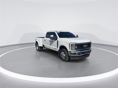 2024 Ford F-350SD Lariat DRW