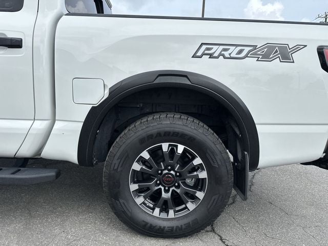 2023 Nissan Titan PRO-4X