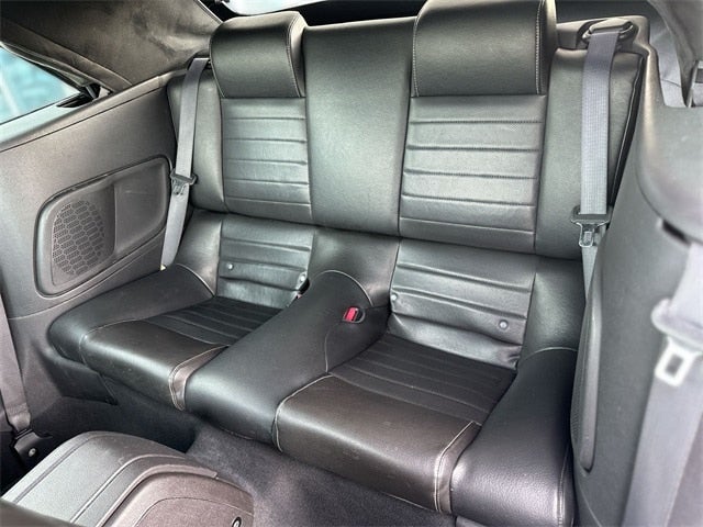 2010 Ford Mustang V6