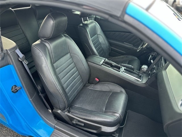 2010 Ford Mustang V6