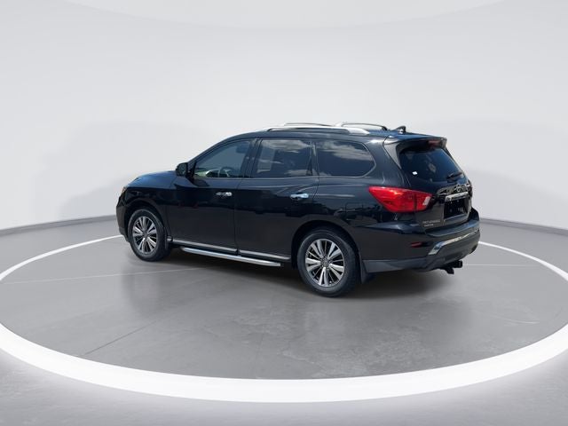 2020 Nissan Pathfinder SL
