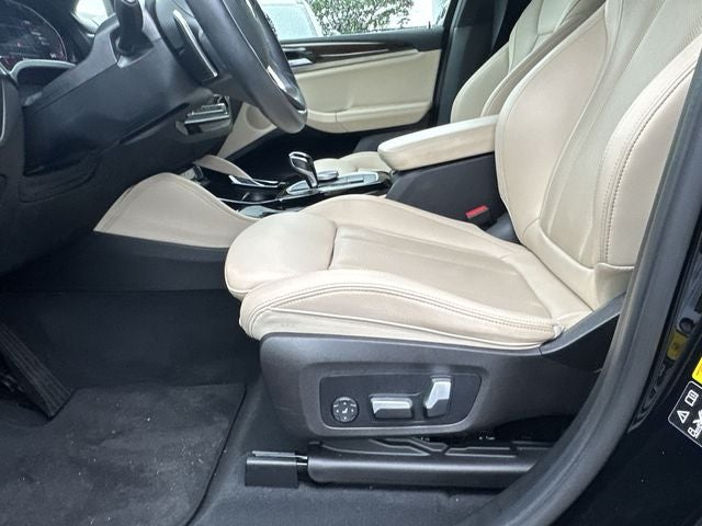 2023 BMW X4 xDrive30i